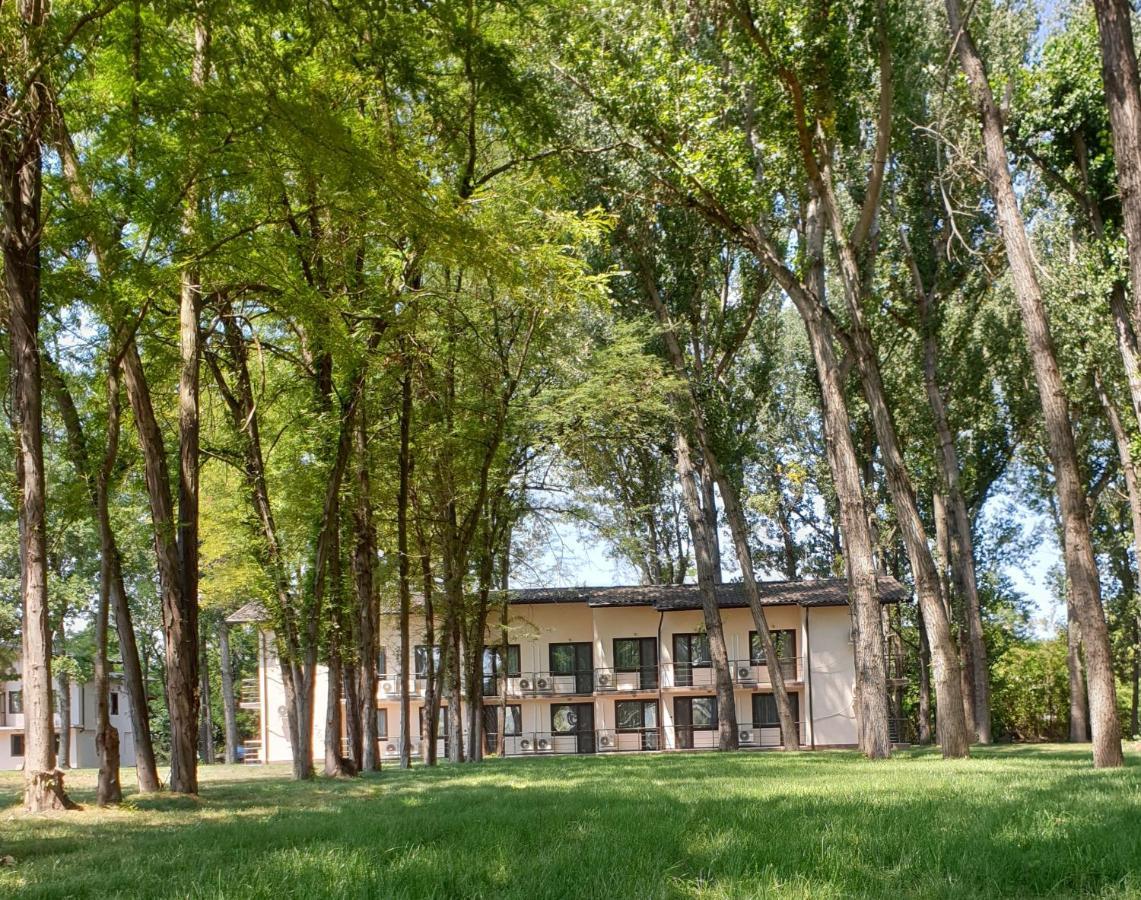 Paradise Park Polski Trumbesh Bagian luar foto