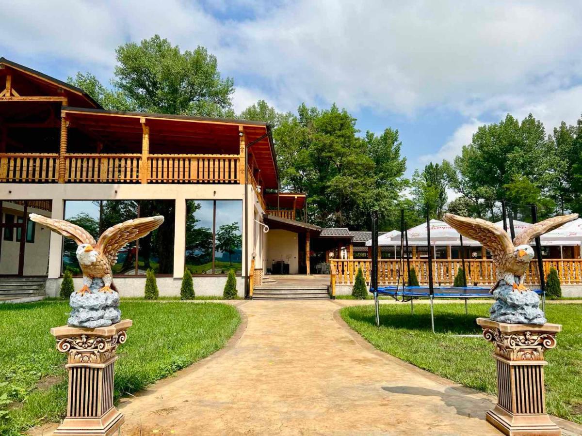 Paradise Park Polski Trumbesh Bagian luar foto