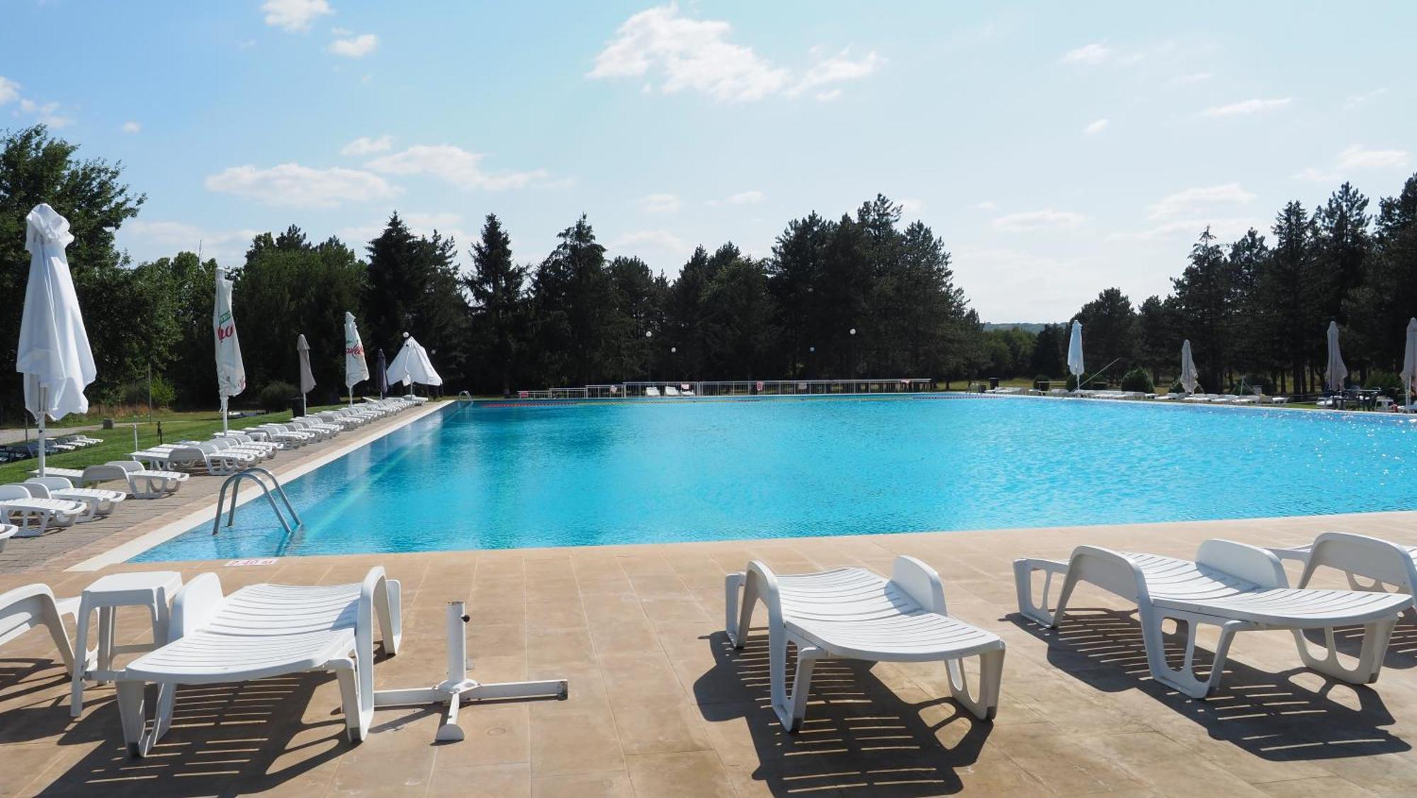 Paradise Park Polski Trumbesh Bagian luar foto