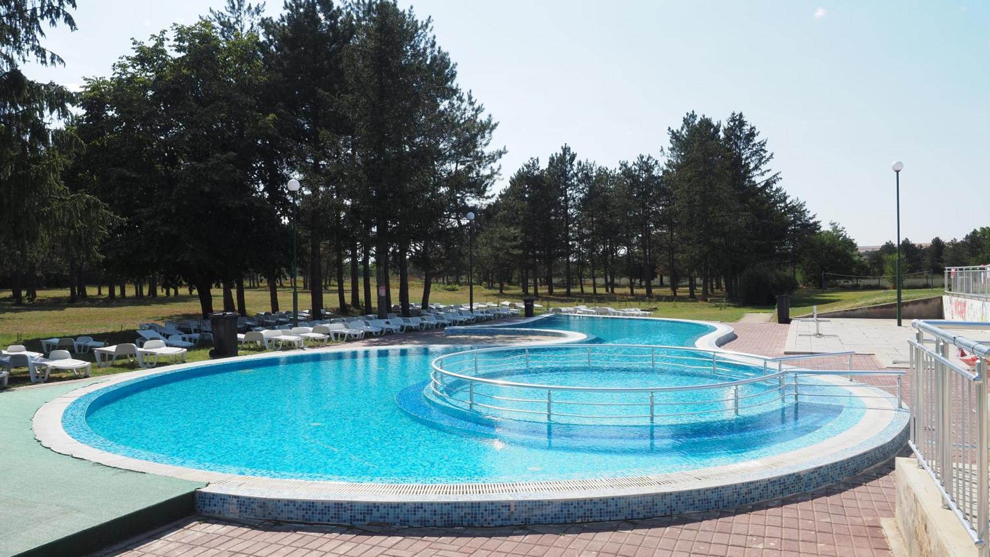 Paradise Park Polski Trumbesh Bagian luar foto